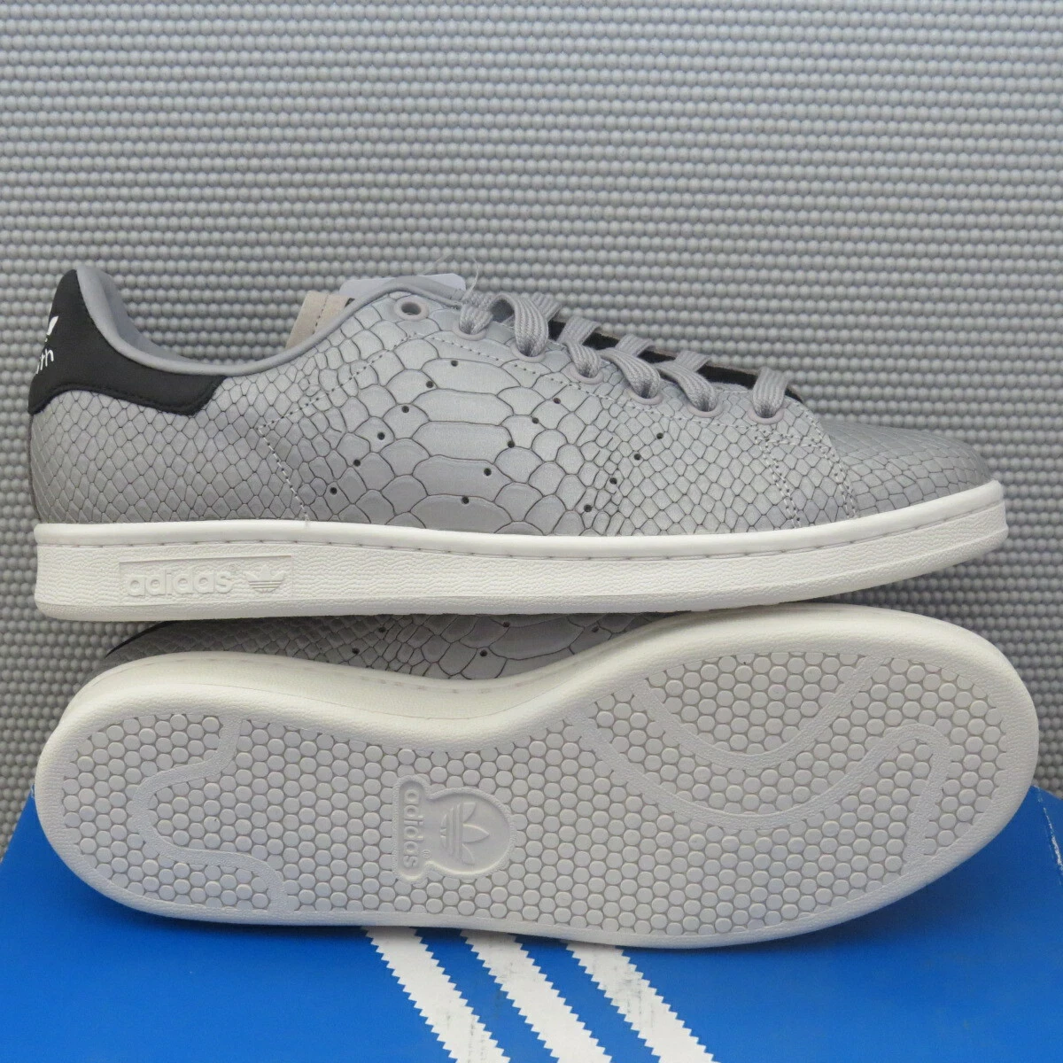 adidas Stan Smith Fashion Week White Light Onix Black S75631 Mens Size 9 NIB