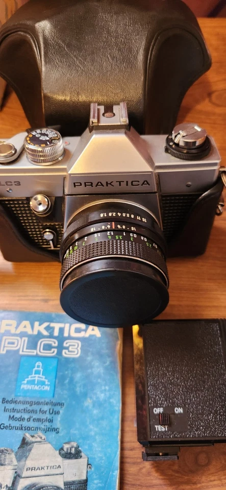 Фотоаппарат Praktica PLC3 35 мм с чехлом, вспышкой и объективом 2,8/135 MC. Непроверенные - Изображение 2 из 4