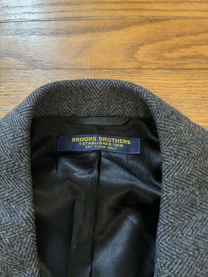 BROOKS BROTHERS Tweed Herringbone Vtg Wool Navy Blue Overcoat Sz 40L USA - Image 3 of 4
