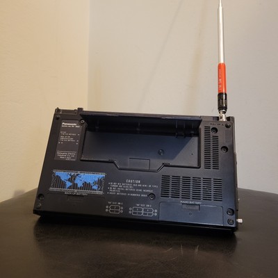 Panasonic RF-B60 FM-LW-MW-SW All Band Receiver FOR PARTS E ERROR