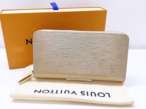 Unused Louis Vuitton Epi Zippy Wallet Long Wallet ID M12158