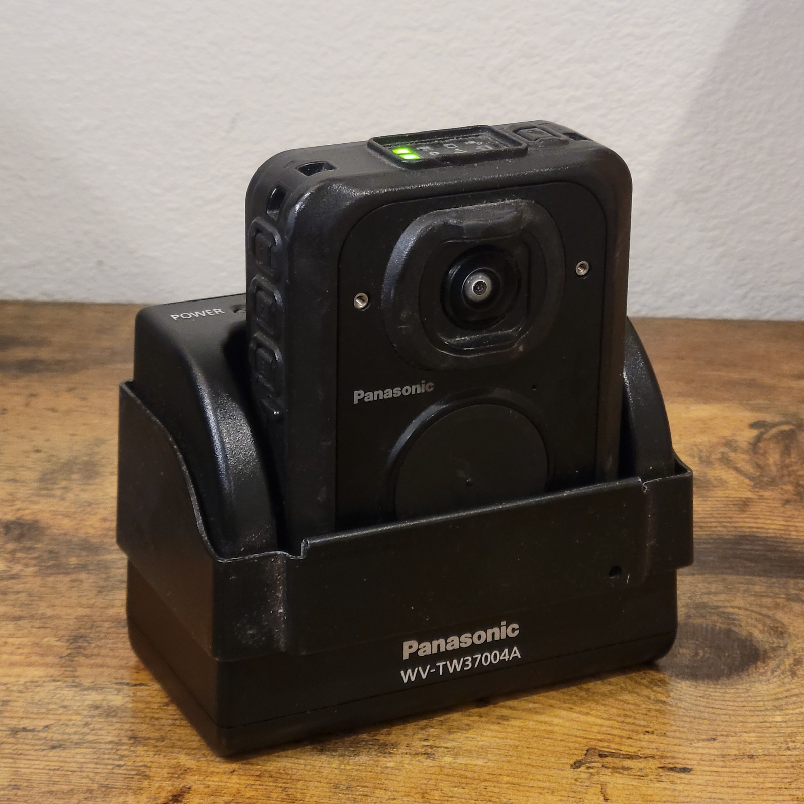 Panasonic WV-TW37004 Fast Dock for TW370 BWC Body Worn Camera Tested w/USB