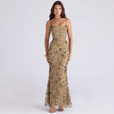 Women's Style Elegant And Chic Low Neck Sleeveless Sexy Backless Lace Up Dress