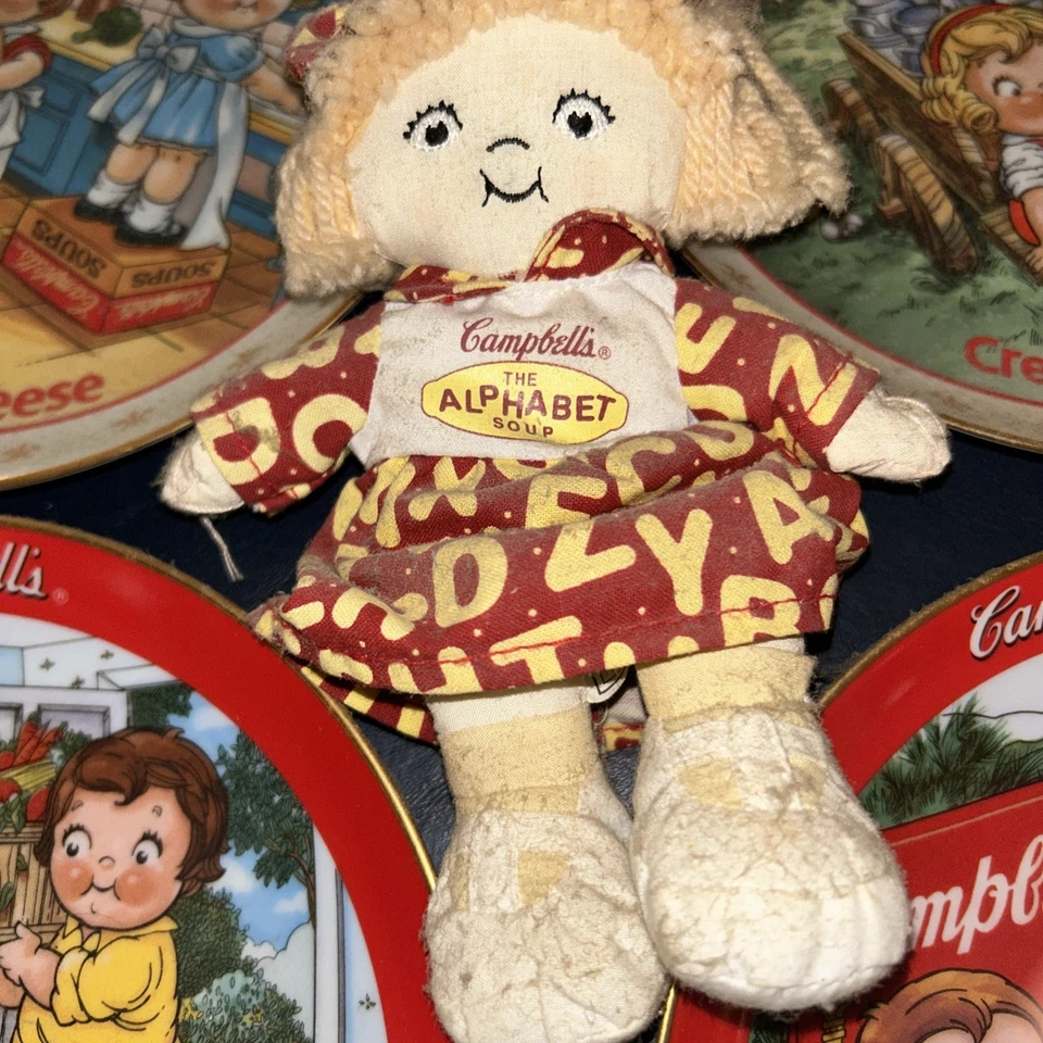 Campbell's Soup Kids Numbered Collector Plates 1993 by the Danbury Mint Set of 8 - Image 3 of 4