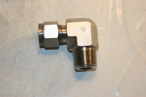 3/8 Tube x 3/8 MNPT 316ss Male Pipe Elbow AYRA NOS - Picture 2 of 3