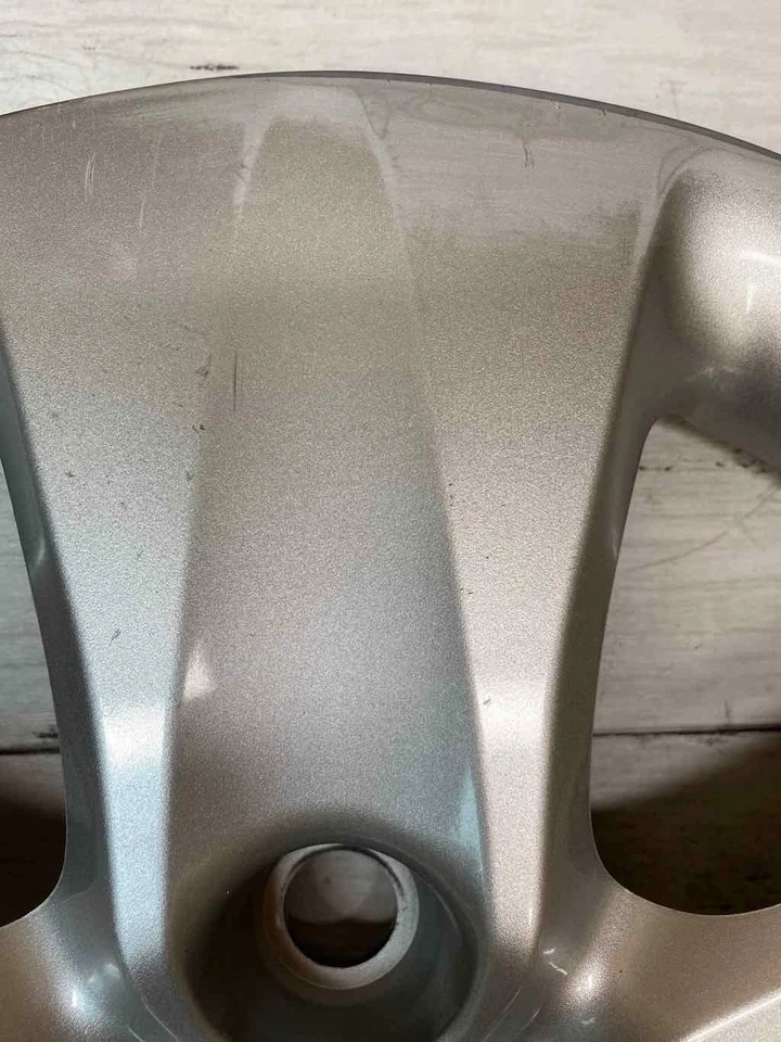 KIA FORTE 2014 2018 cubierta de rueda OEM 52960A7000 Foto 3 de 4