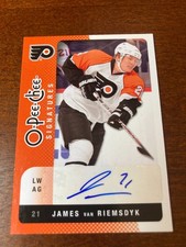 Maple Leaf Marvels: O-Pee-Chee and ITG Canada vs. the World Autographs 34