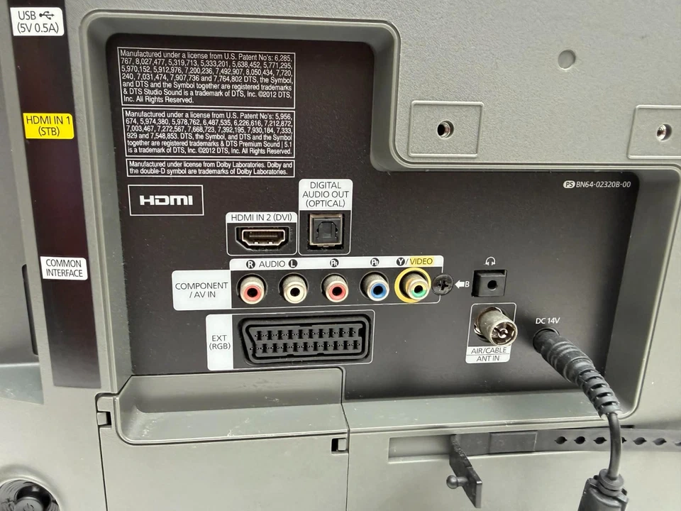 Samsung 19" Digital LED HD TV 14V UE19F4000AW For Caravans Trucks & Boats - Image 4 of 4