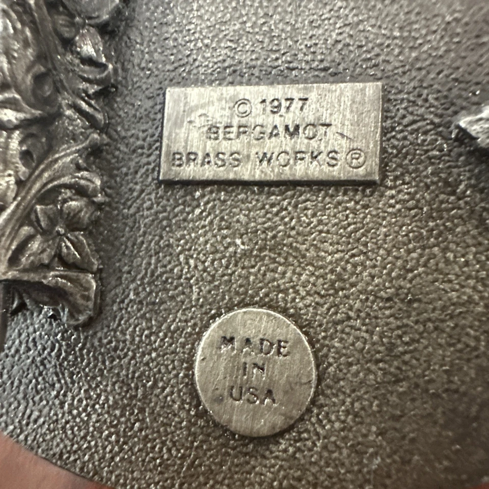 Hebilla de cinturón deportivo de béisbol vintage Bergamot Brass Works 1977 Foto 3 de 4
