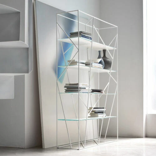 Libreria in metallo per la cucina