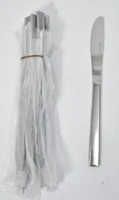 Lot of 12 Varick Pomme 2 Stainless Steel Dinner Knives Tableware Cutlery Utensil