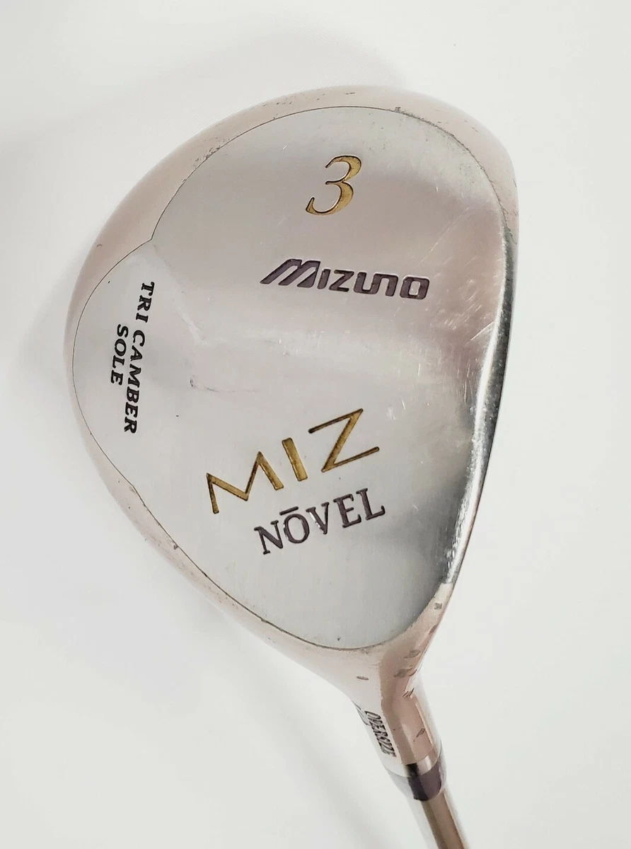 Mizuno tri 3 2025