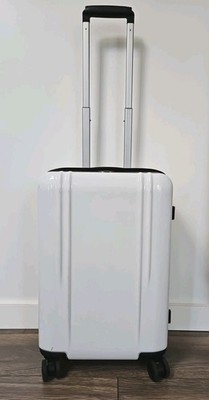 ZERO Halliburton Lightweight Polycarbonate Carry On Case Suitcase White 4 wheel 