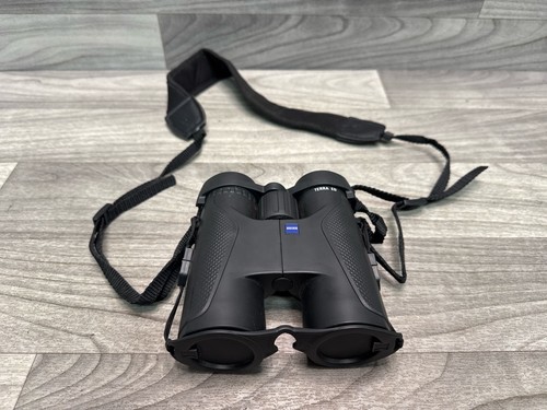 Zeiss 8X42 Terra ED Compact Binoculars *AS IS* (A1D022709)