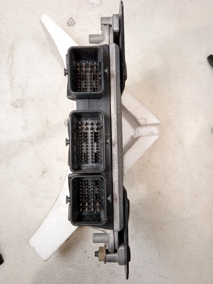9652183780 centralina motore PEUGEOT 307 SW 2.0 HDI 110 2002 BOSCH 132301 - Immagine 3 di 4