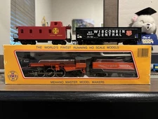 IHC Mehano 4-6-2 Pacific Southern Pacific Daylight With caboose And Hopper Ho