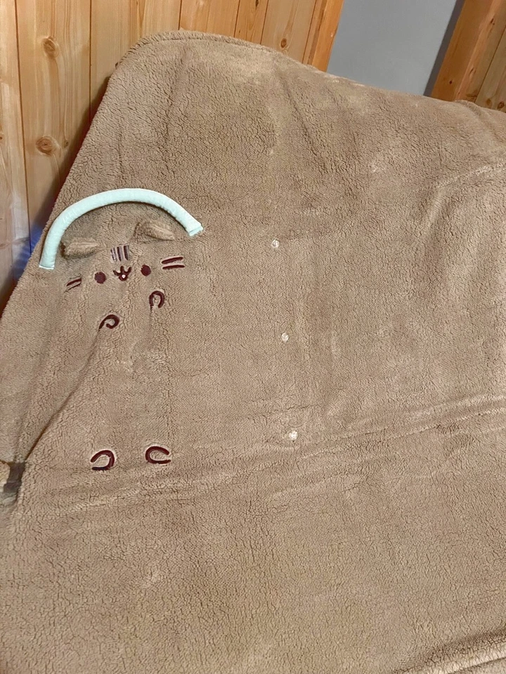 Enesco - Arremesso de neve Pusheen - 45 x 60 - Imagem 4 de 4