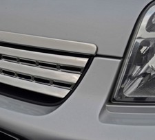 Calandre Ford TOURNEO CONNECT