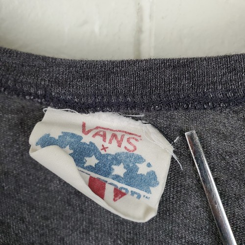 Vans X Junk Food Shirt Womens Large Gray Scoop Neck Long Sleeve Graphic Stretch - Picture 9 of 15