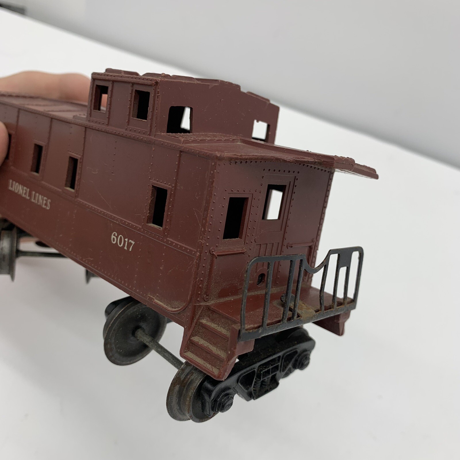 LIONEL 6017 POSTWAR "LIONEL LINES" BROWN CUPOLA CABOOSE eBay
