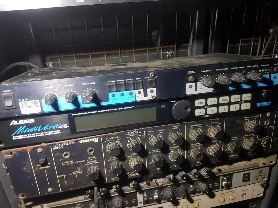 DIGITECH RDS 3.6 DIGITAL DELAY - Image 2 of 3