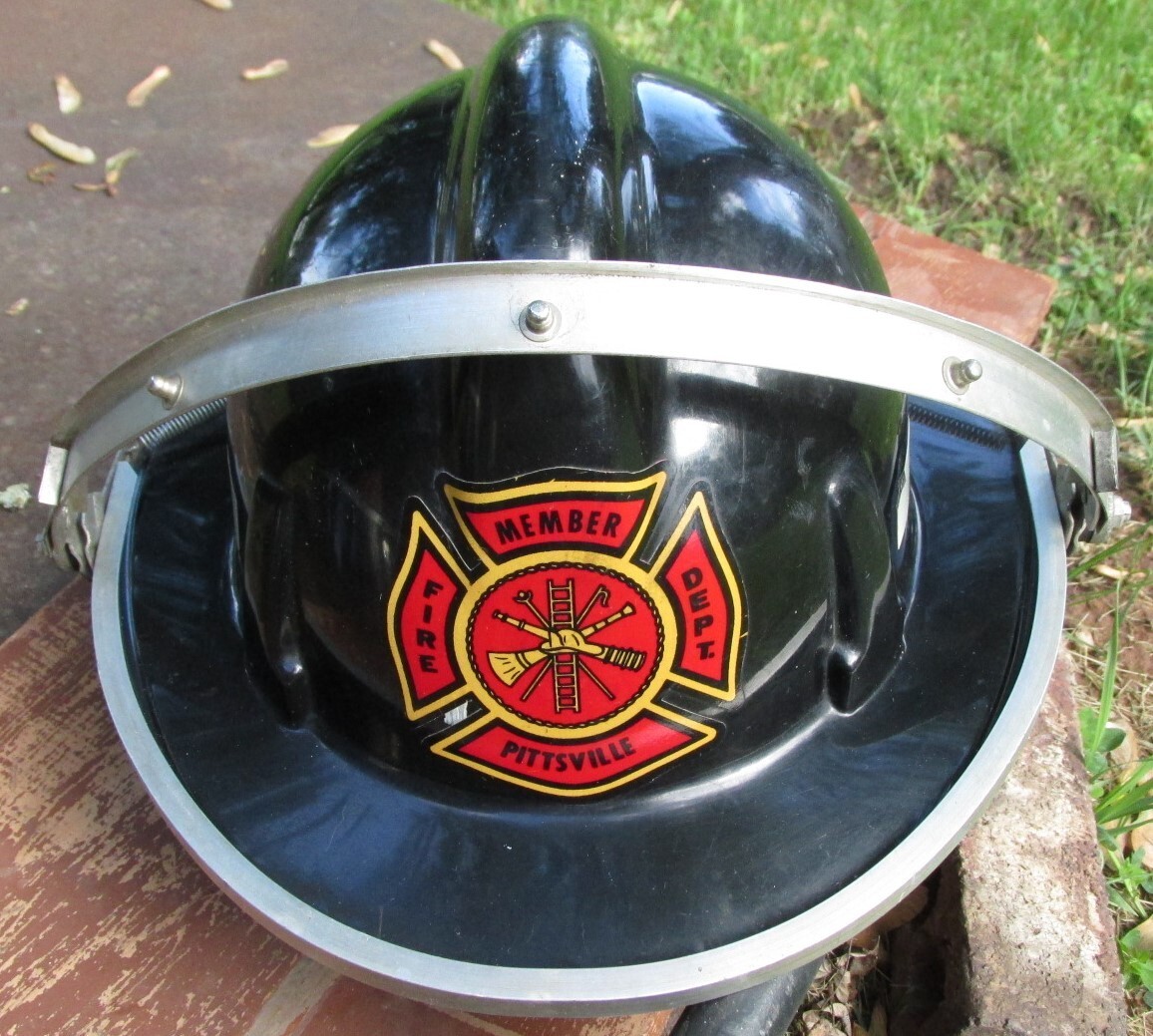 2 SEQ. VTG PITTSVILLE WI FIRE DEPT BLACK POLY MSA TOPGARD FIREMAN”S HELMETS eBay