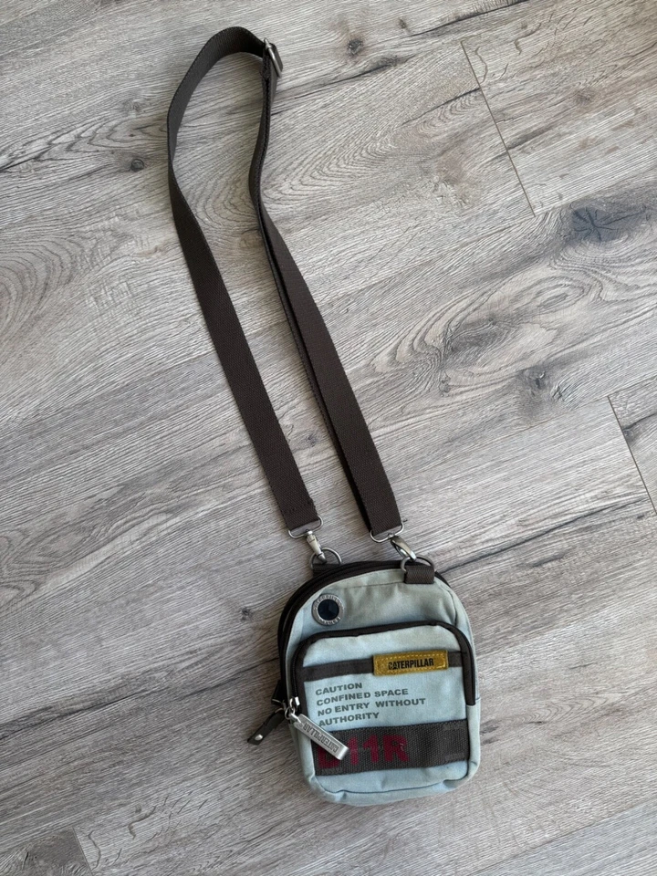 Bandolera Caterpillar CAT Diseño Brutal D11R Vintage Foto 3 de 4