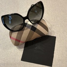 Burberry BE 3001 Oversized Black Sunglasses Gradient Gray Lenses UV400 130mm