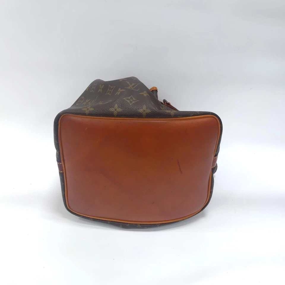 Louis Vuitton Petit Noe LV наплечная сумка коричневый монограмма ПВХ кожи золото оборудование - Изображение 4 из 4