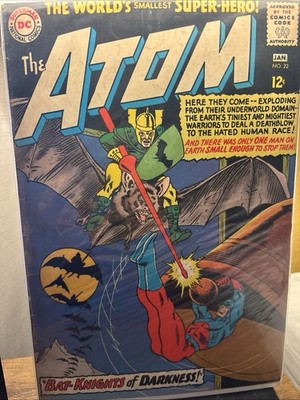 The Atom The World s Smallest, Superhero, # 22 Silver Age Very Good Condition