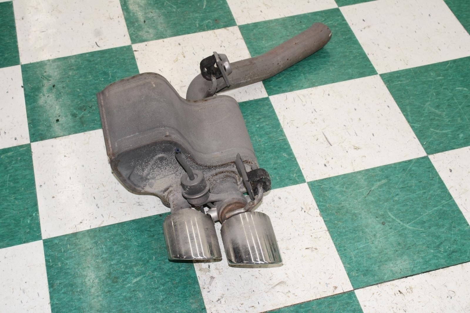 Maserati Ghibli 2014-2020 LEFT Muffler