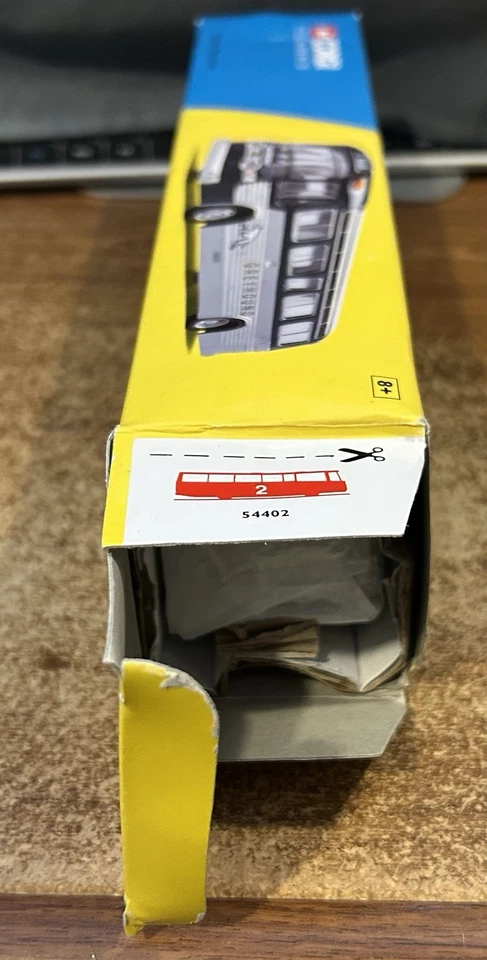 CORGI CLASSICS #54402 Greyhound Lines Bus PALO ALTO G Die-Cast Model 1:50 LTD ED - Image 4 of 4