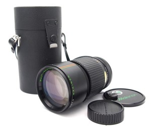 Makinon Auto 200mm F3.3 Minolta MD Mount Telephoto Lens - Cased