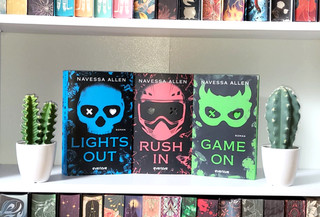 Navessa Allen | Lights Out Trilogie | PB | Erstausgaben mit Farbschnitt