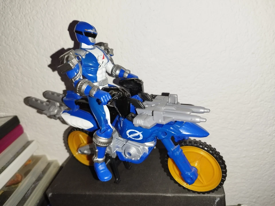 Figurine Power Rangers Opération Overdrive Action Figure moto cycle Zordtek Blue - Photo 1/1