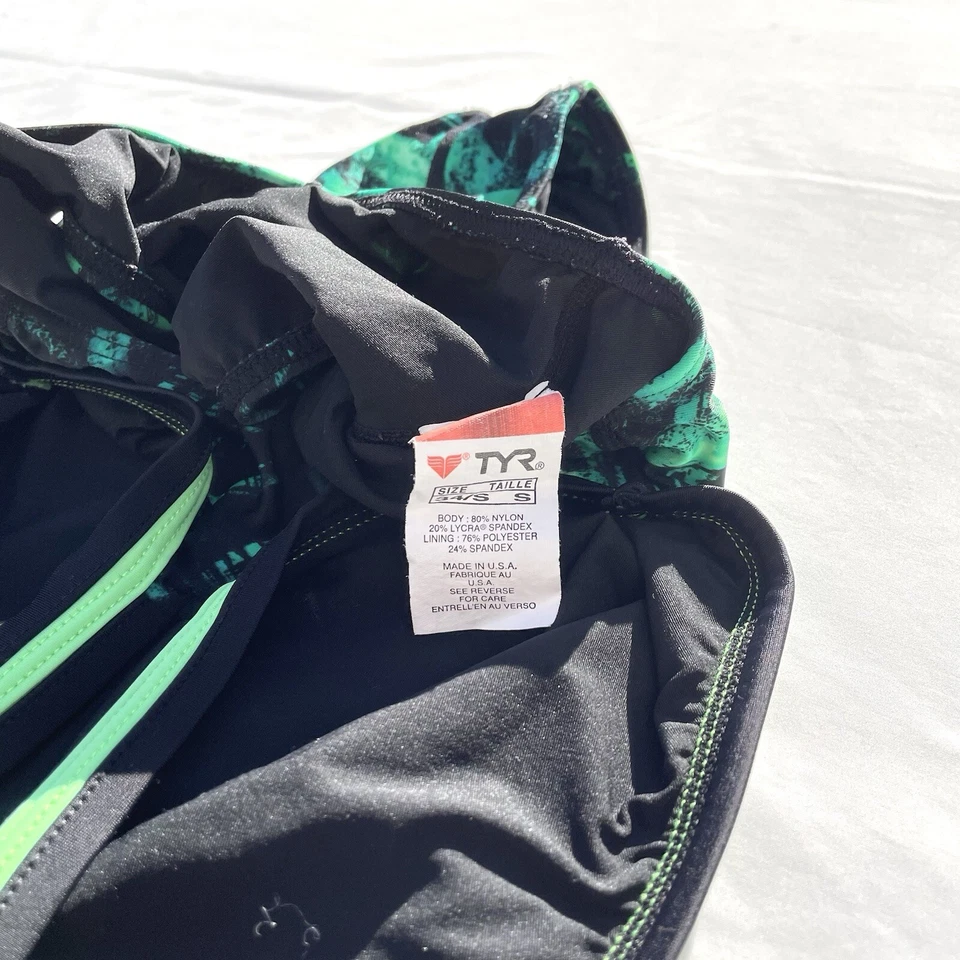 Traje de baño TYR One Piece para mujer 34 pequeño negro verde estampado carreras Foto 3 de 3