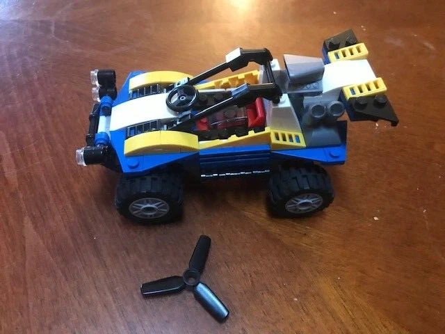 Lego 3 in 1 dune 2025 buggy
