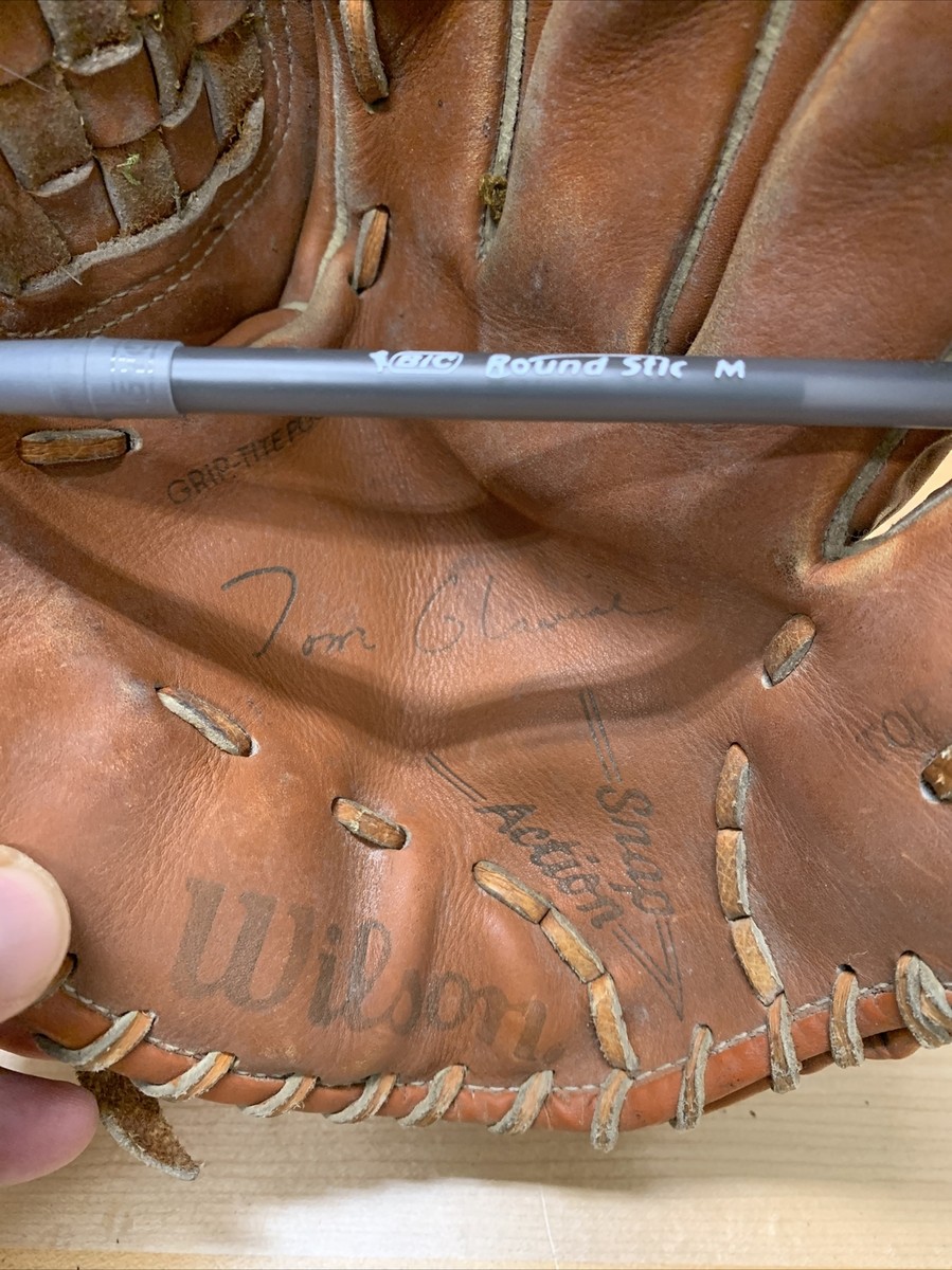 Wilson A2654 Baseball Glove Tom Glavine Signature Edition RHT Box