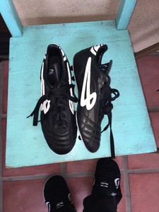 lanzera soccer shoes