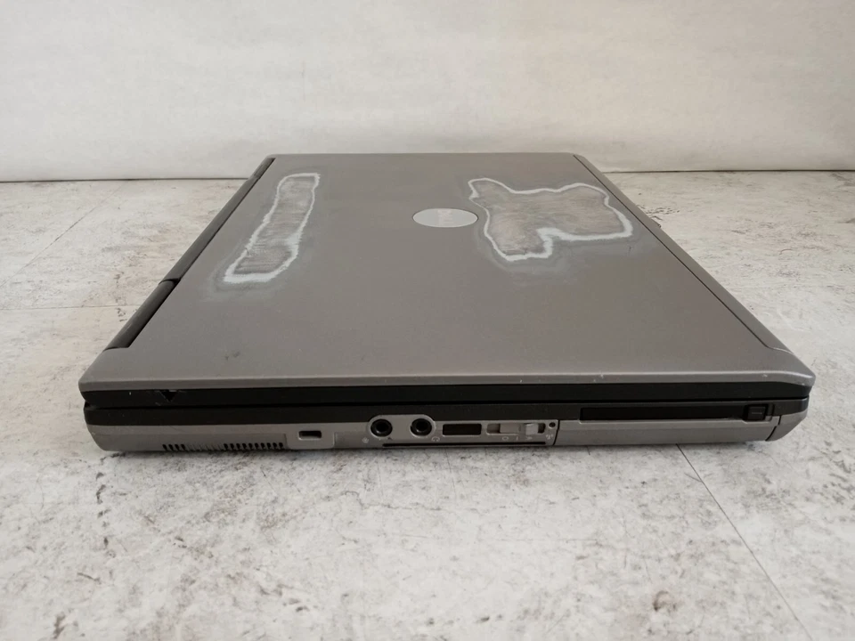 Dell D620 14" Laptop Intel Core Duo 2GB RAM 160GB HDD XP RS232 * READ * -RR - Image 3 of 4