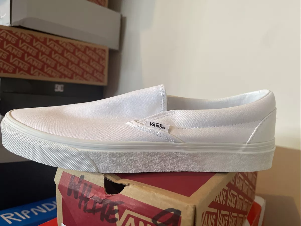 Vans Classic Slip On True White Men s Classic Skate Shoes Size 9