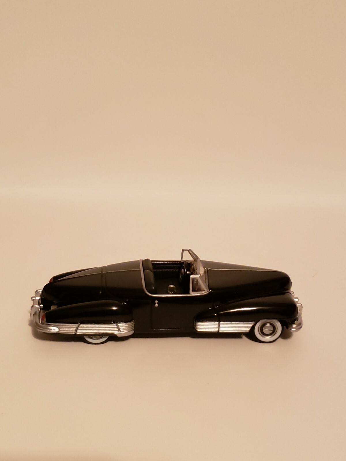 Hallmark Ornament 2018 Legendary Concept Cars 1938 Buick YJob eBay