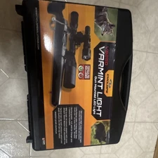 Cyclops V8250 Varmint LED Light Kit Red & Green, Rail Mounted for Rifle Hunting