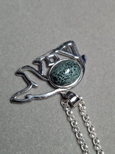 Greenstone Bear Pendant Michigan Chlorastrolite Silver Necklace Isle Royale Gem - Picture 6 of 12