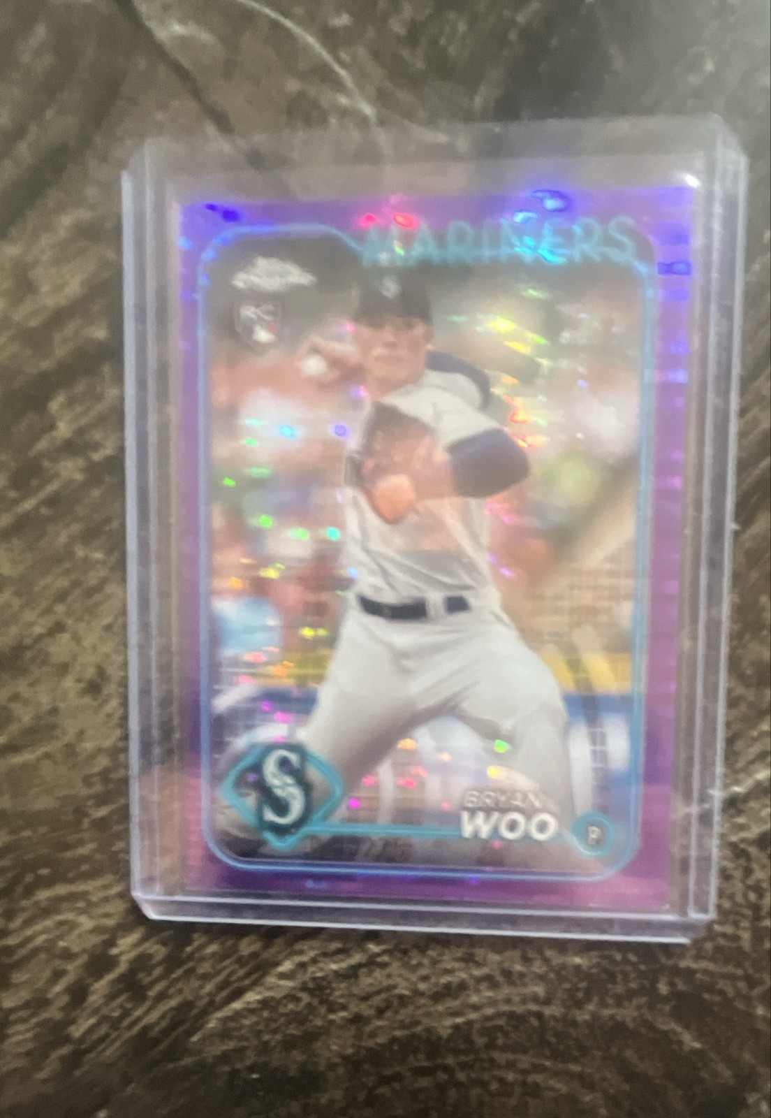 2024 Topps Chrome - Bryan Woo #172 Purple Sonar Refractor /275 (RC)