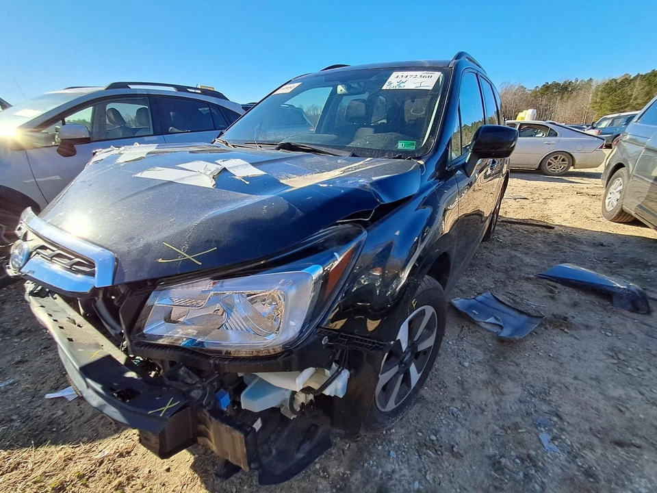 Used Left Tail Light Assembly fits: 2017 Subaru Forester Left Grade A - Image 3 of 4