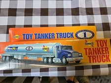 Sunoco Toy Tanker Truck 1994 First in Series Lights and Dual Sound Operation New