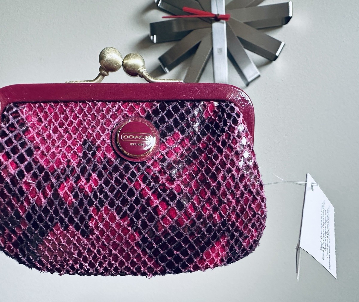 NWT COACH SIGNATURE RASPBERRY SNAKESKIN FRAMED KISSLOCK COIN PURSE