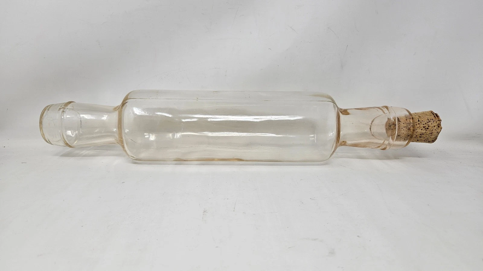 Vintage Clear Glass Amber Tint Dough Baking Ice Water Rolling Pin Cork Stopper