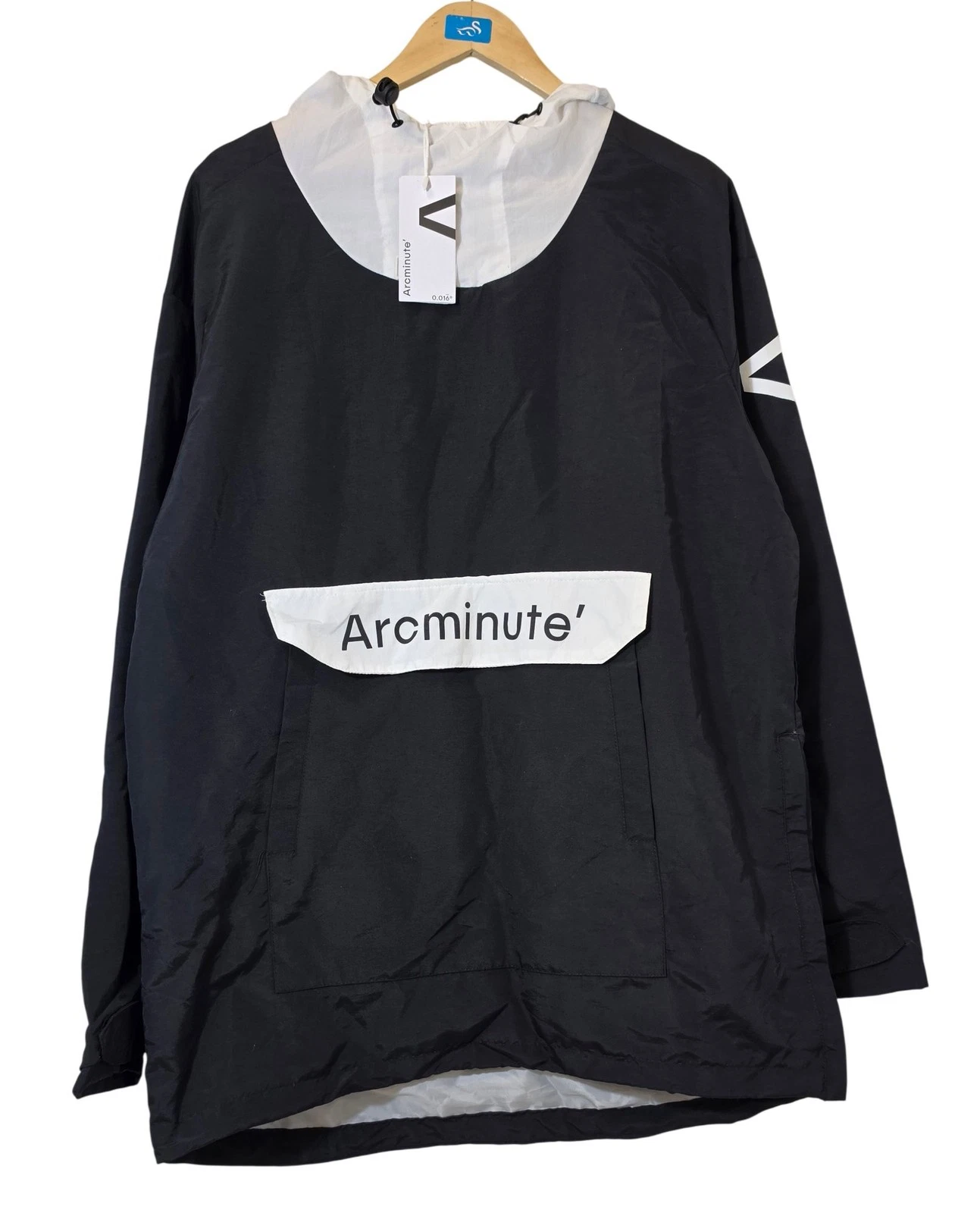 Arcminute Rain Jacket Windbreaker Black White Nylon Men's Size L NEW with Tags
Opens in a new window